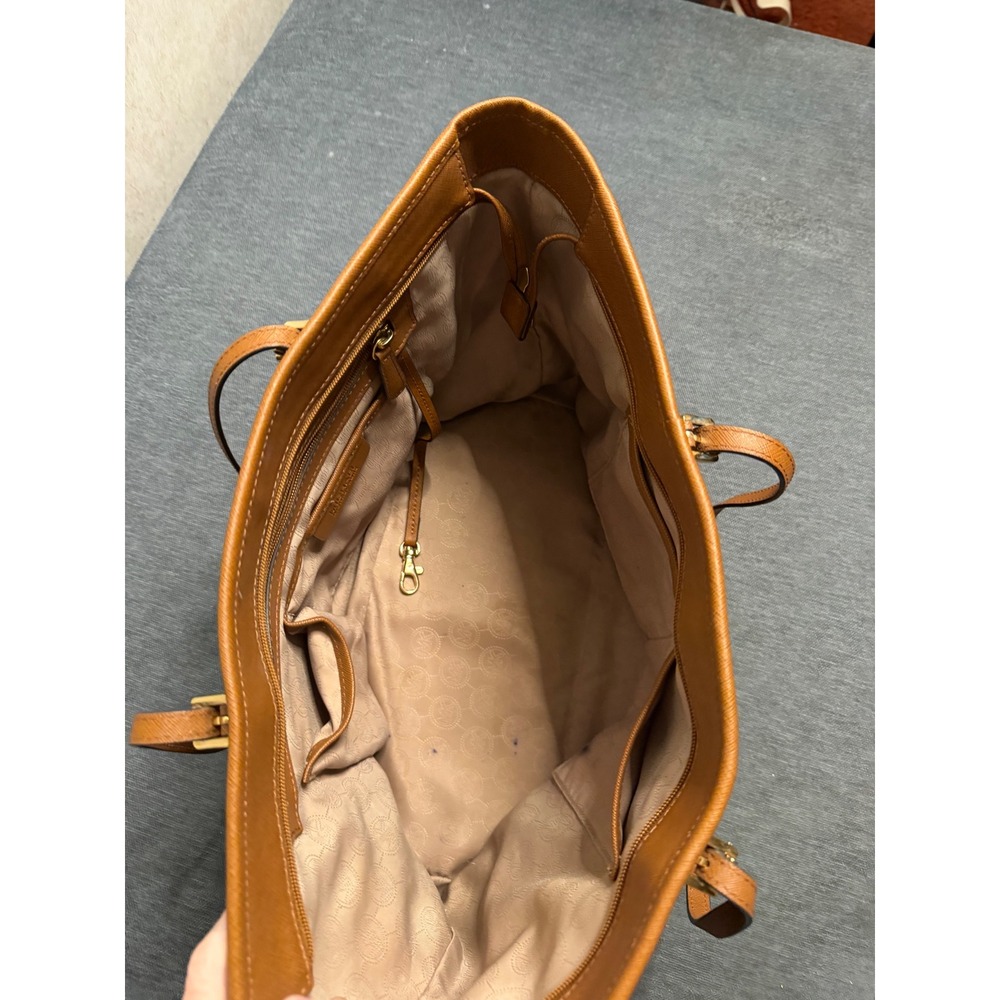 Michael Kors Jet Set Travel Large Tote Bag Brown Saffiano Leather Gold Hardware - Picture 7 of 10